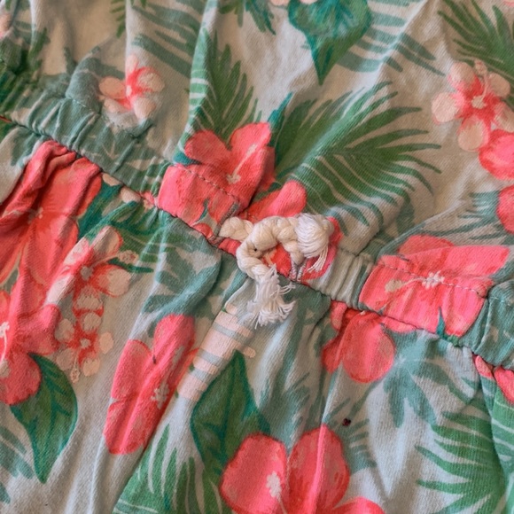 12 month romper - Picture 3 of 3